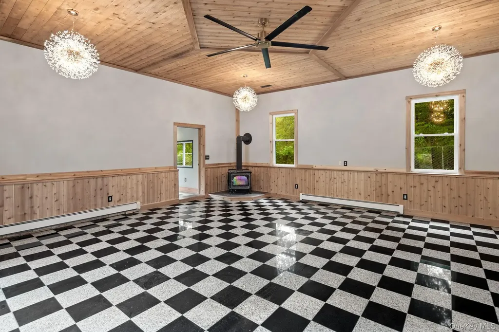 19 Greentree Lane Chester NY 10918