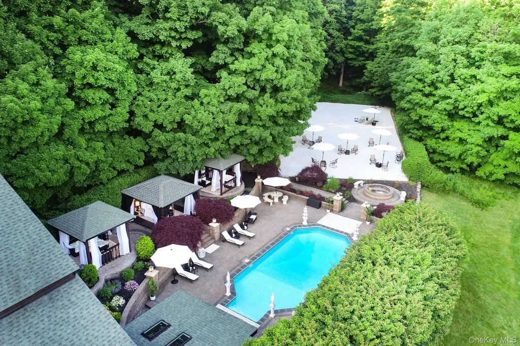 19 Greentree Lane Chester NY 10918
