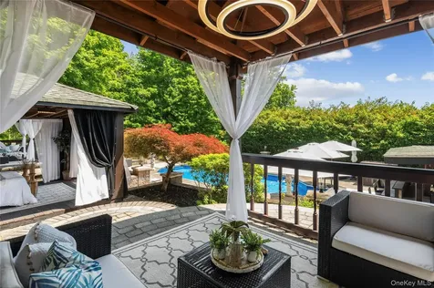 19 Greentree Lane Chester NY 10918