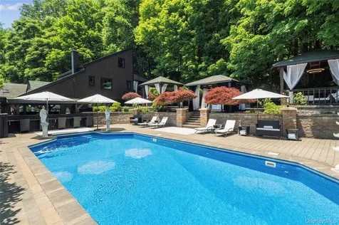 19 Greentree Lane Chester NY 10918