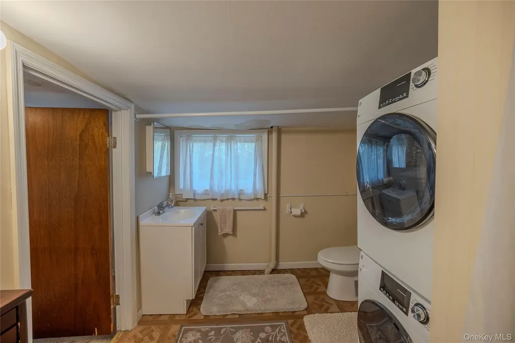 11 Kemble Avenue Cold Spring NY 10516