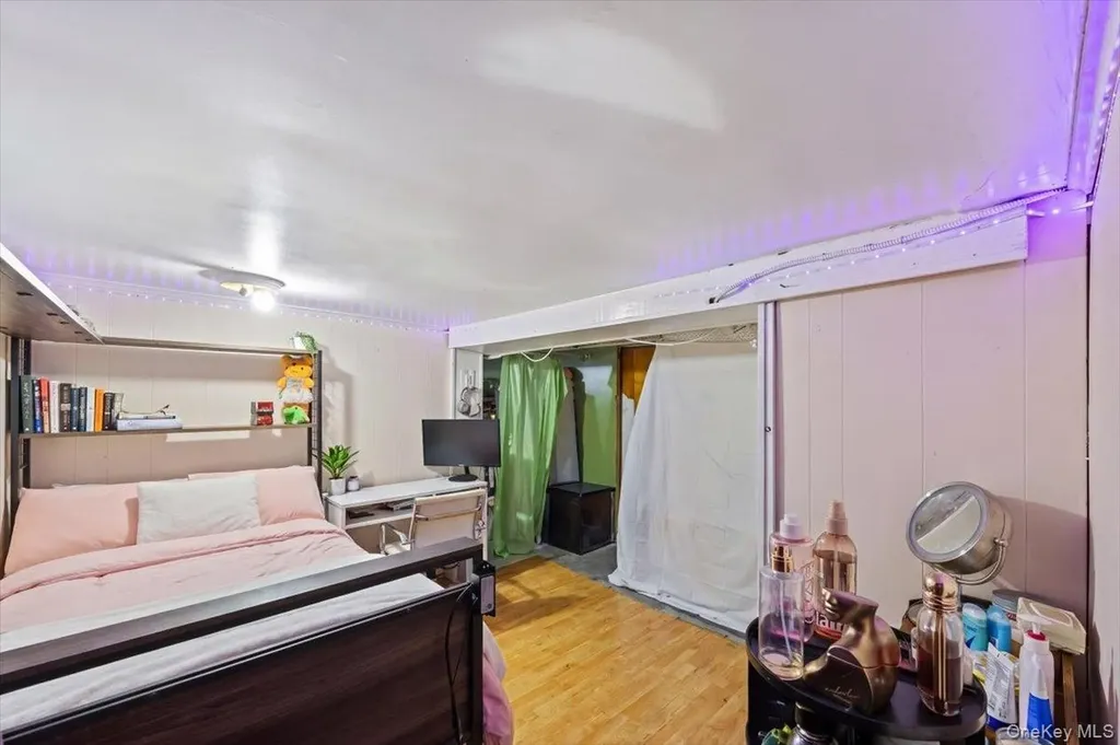 8 Geyser Place White Plains NY 10607
