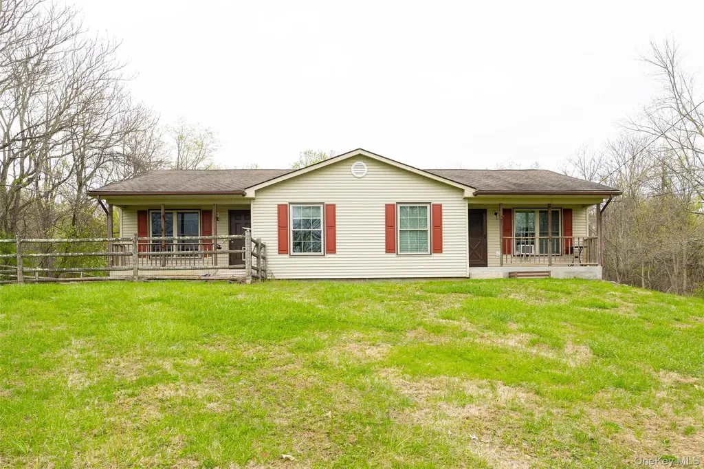 178 Overlook Lagrangeville NY 12603