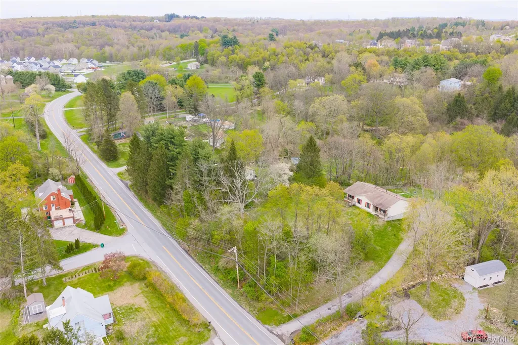 178 Overlook Lagrangeville NY 12603