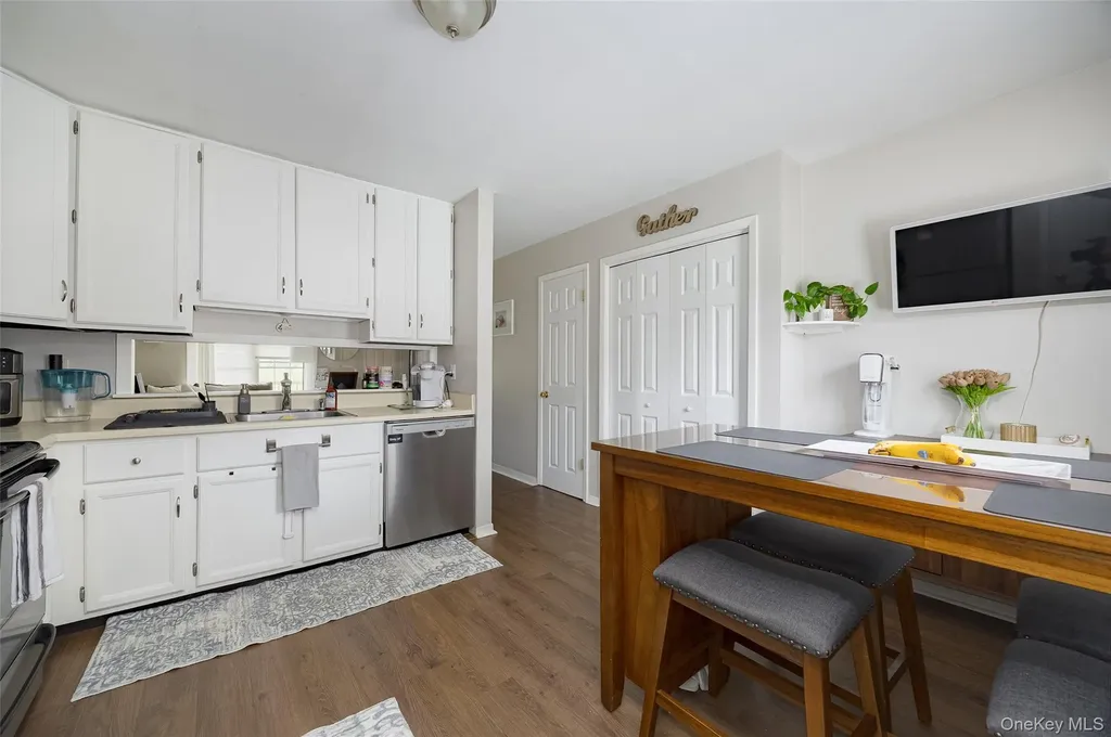 178 Overlook Lagrangeville NY 12603