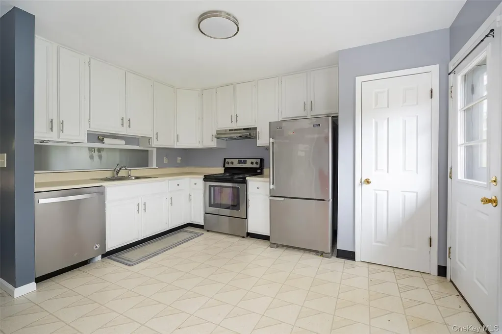 178 Overlook Lagrangeville NY 12603