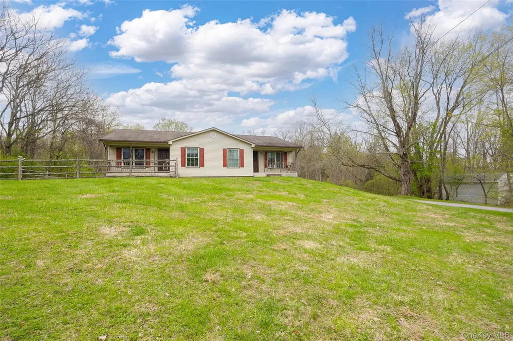 178 Overlook Lagrangeville NY 12603