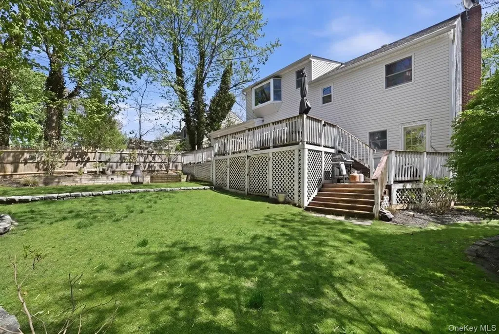 3 Layne Way Northport NY 11768