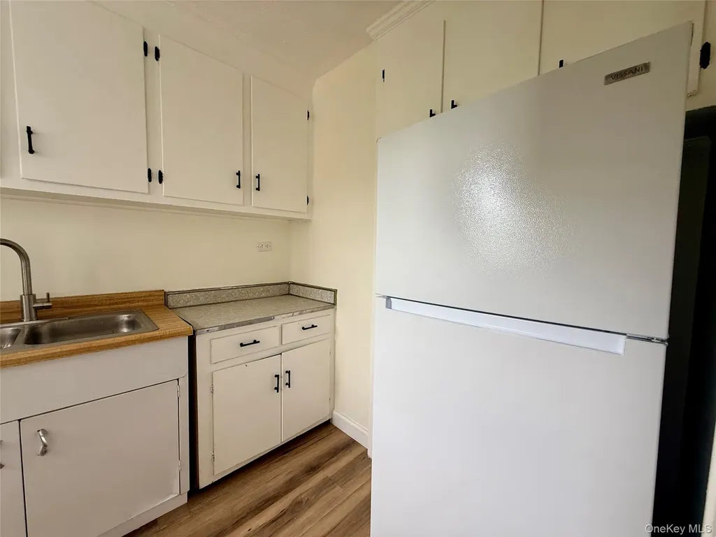 112-25 34th Avenue Corona NY 11368
