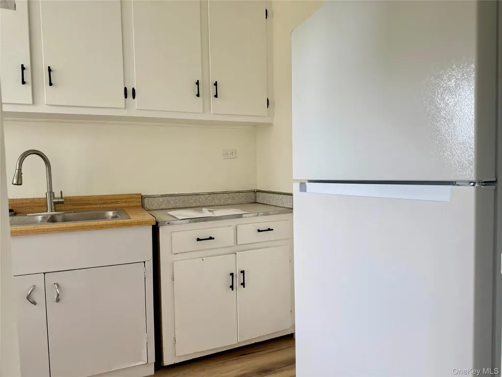 112-25 34th Avenue Corona NY 11368