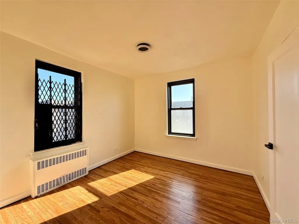 112-25 34th Avenue Corona NY 11368