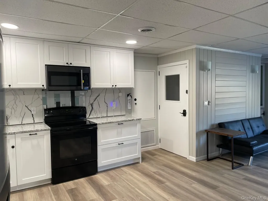 1380 Us Route 9 Garrison NY 10524