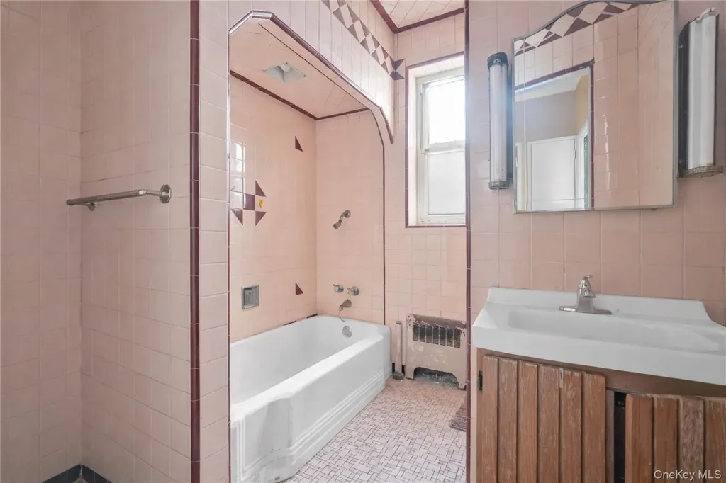 224 E 55th Street Brooklyn NY 11203