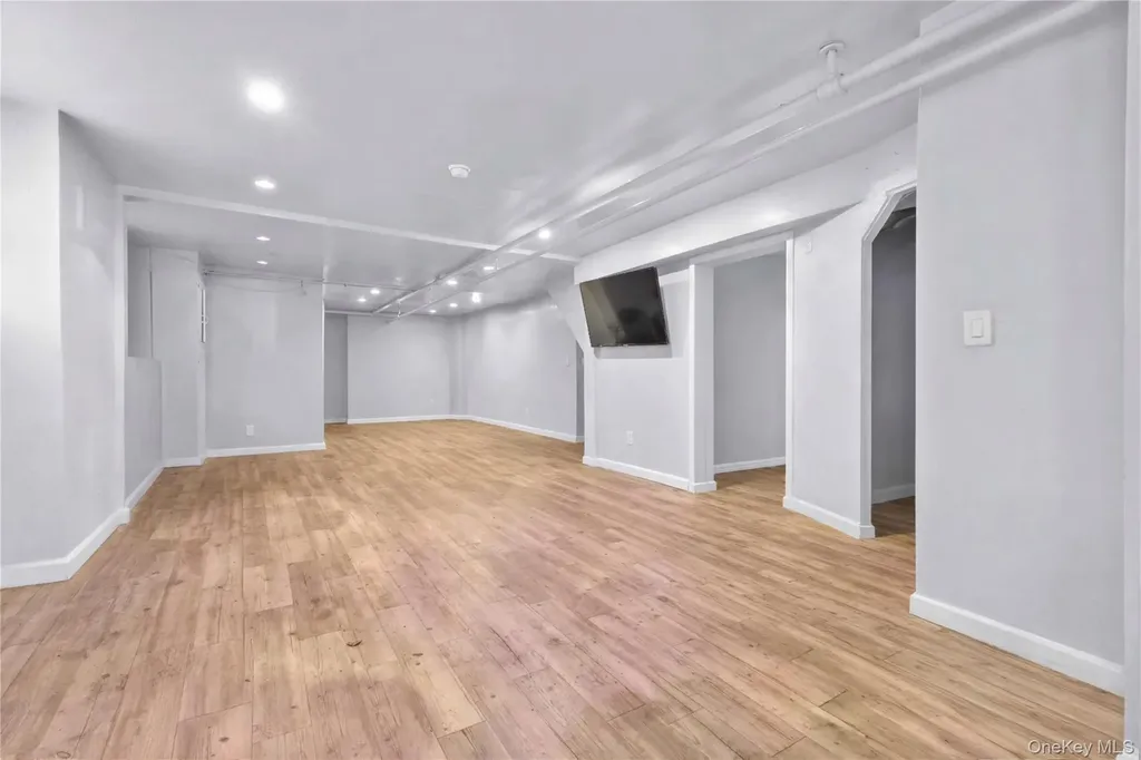 224 E 55th Street Brooklyn NY 11203