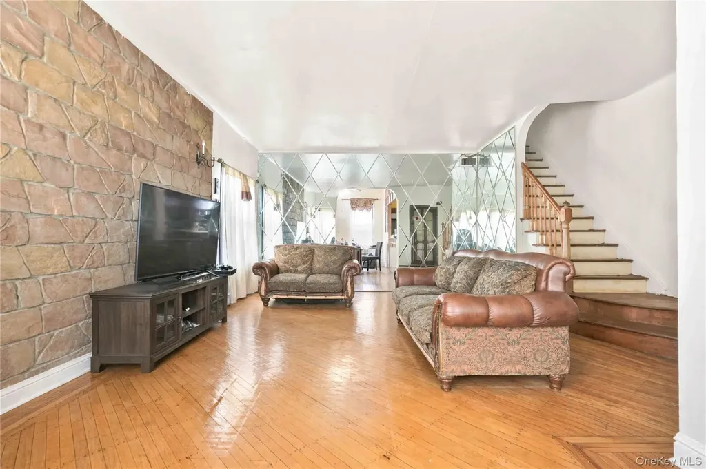 224 E 55th Street Brooklyn NY 11203