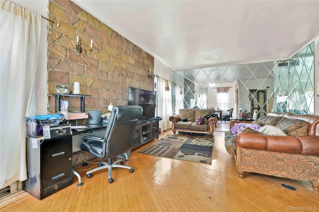 224 E 55th Street Brooklyn NY 11203