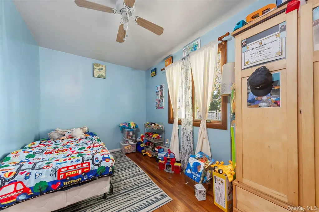 204-19 46 Road Bayside NY 11361