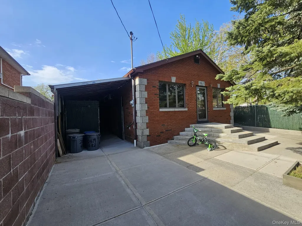 204-19 46 Road Bayside NY 11361