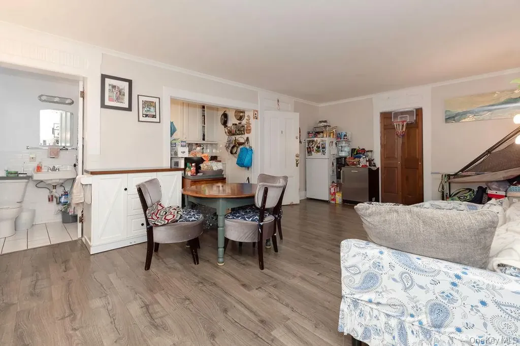 365 Broadway Dobbs Ferry NY 10522