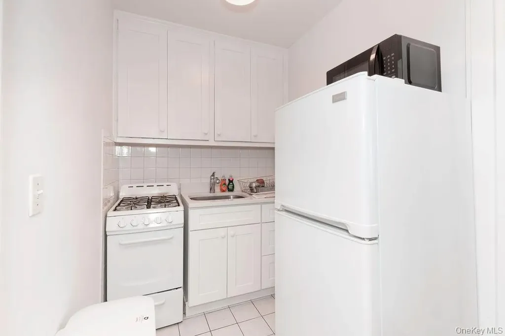 365 Broadway Dobbs Ferry NY 10522