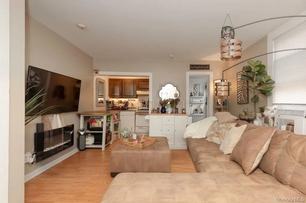 365 Broadway Dobbs Ferry NY 10522