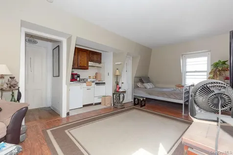 365 Broadway Dobbs Ferry NY 10522
