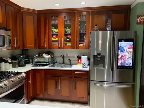 148-39 230th Place Springfield Gardens NY 11413