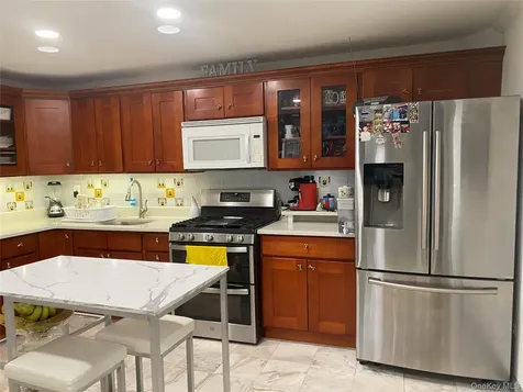 148-39 230th Place Springfield Gardens NY 11413