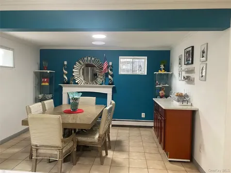 148-39 230th Place Springfield Gardens NY 11413