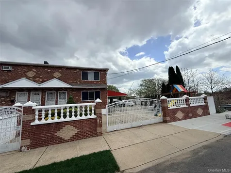 148-39 230th Place Springfield Gardens NY 11413