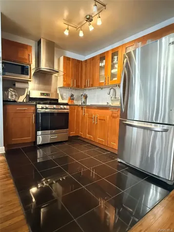 148-39 230th Place Springfield Gardens NY 11413