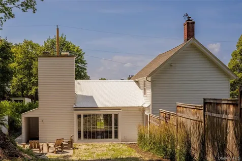 18 James Street Rhinebeck NY 12574
