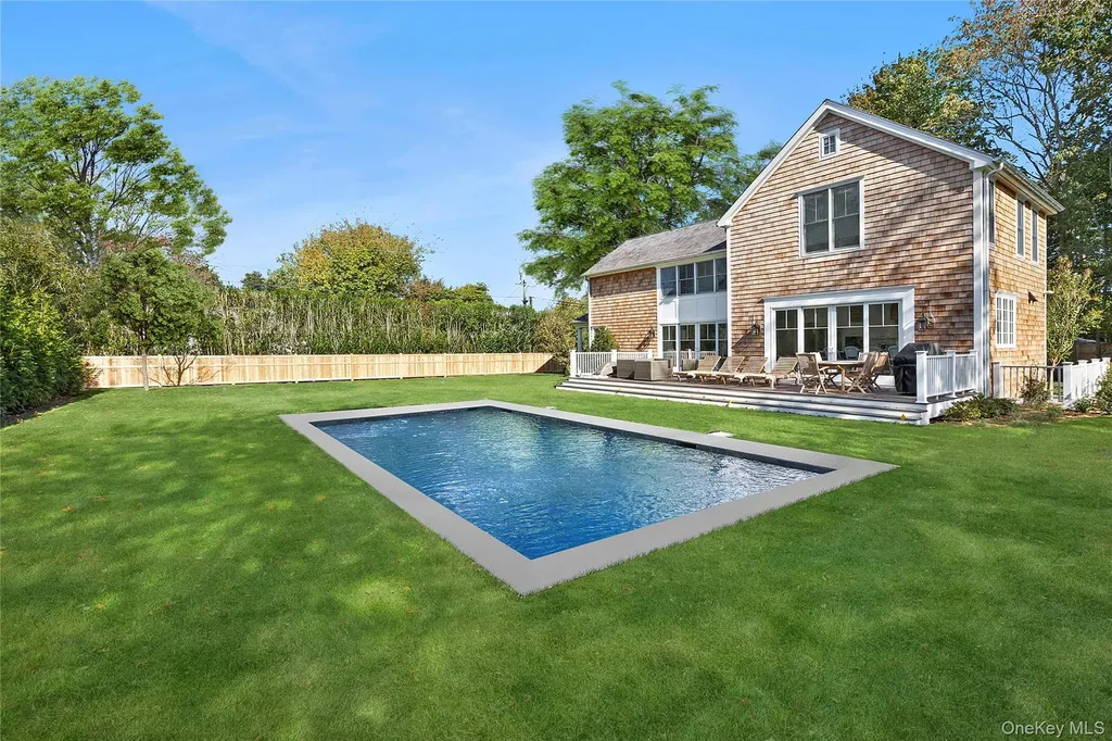 96 Miller Road Southampton NY 11968