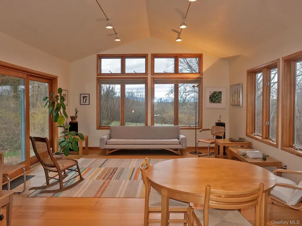 335 Miller Road Hudson NY 12534