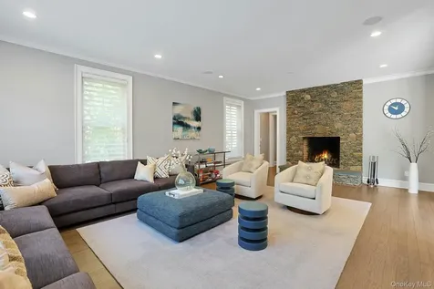 2 Emerald Woods Tarrytown NY 10591