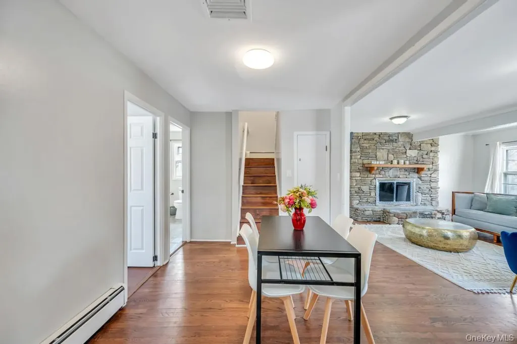 64 West Avenue Lawrence NY 11559