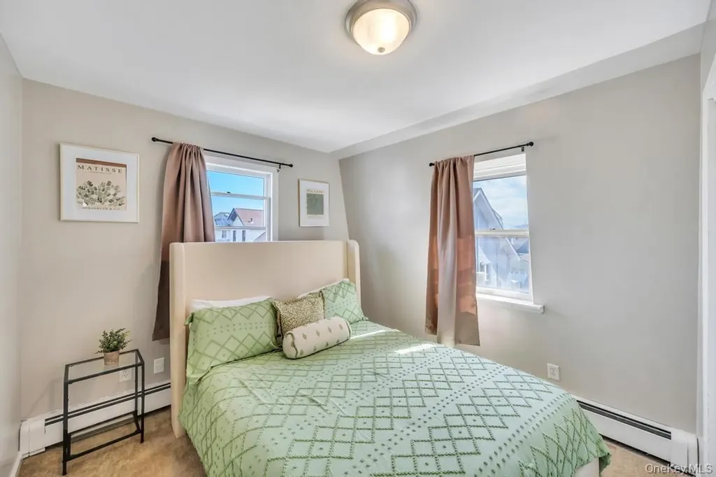 64 West Avenue Lawrence NY 11559