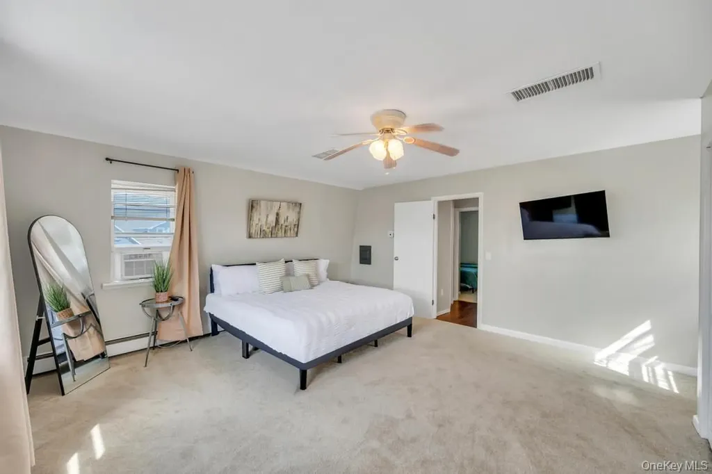 64 West Avenue Lawrence NY 11559