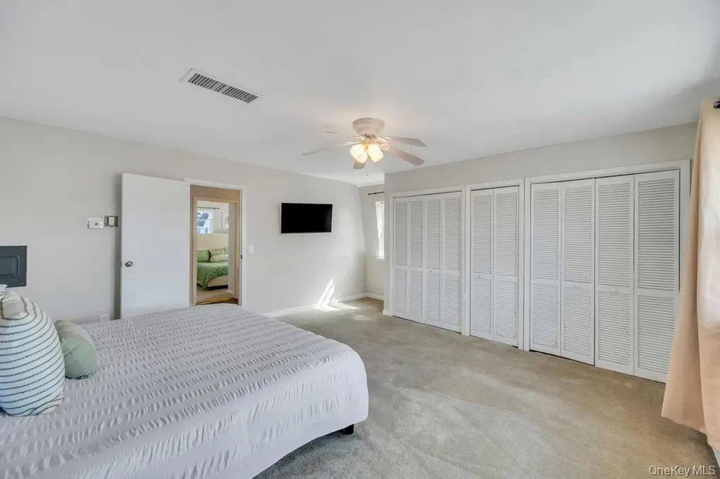 64 West Avenue Lawrence NY 11559