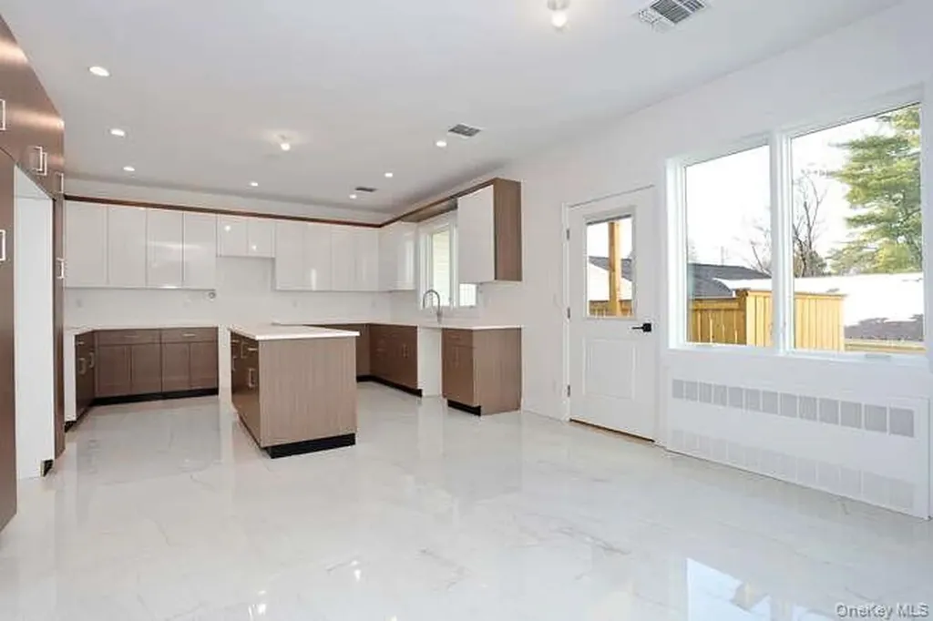 4 Howard Drive Spring Valley NY 10977