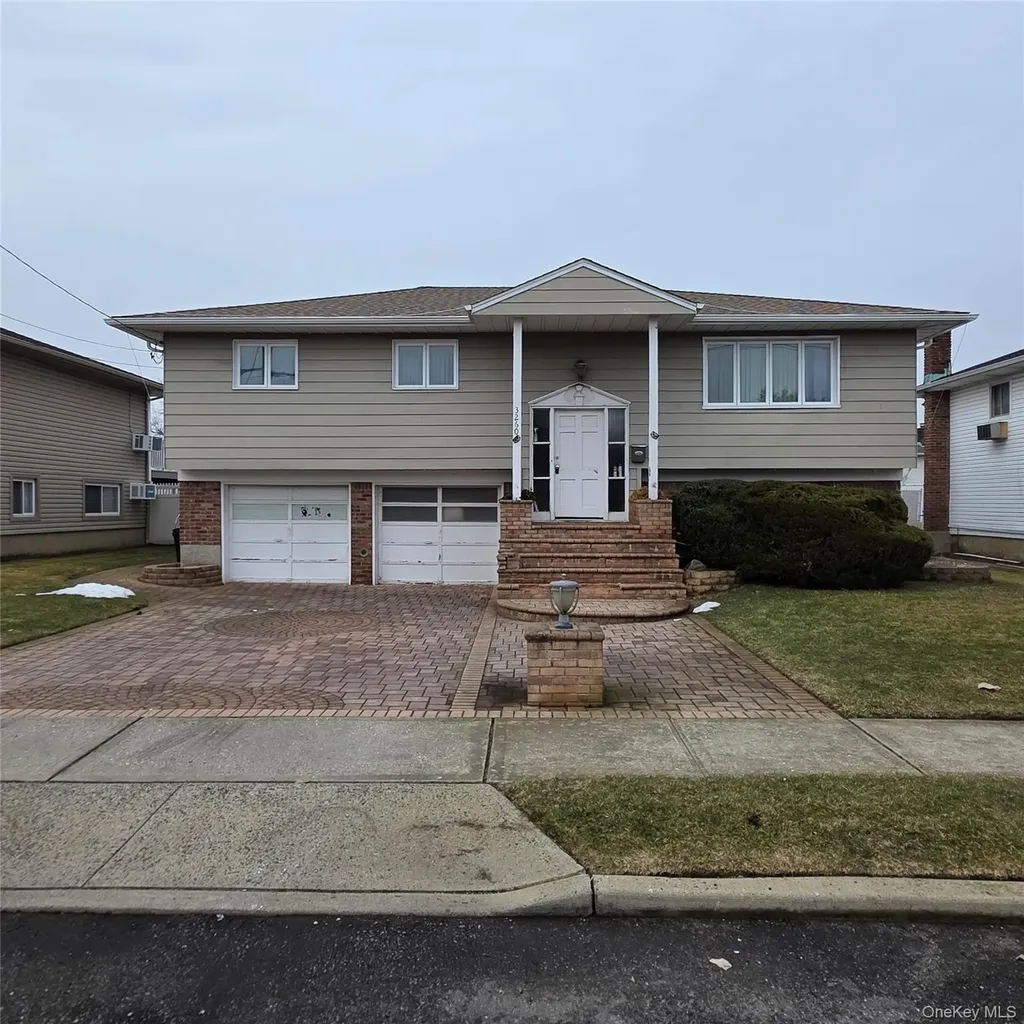 3260 Shore Road Oceanside NY 11572
