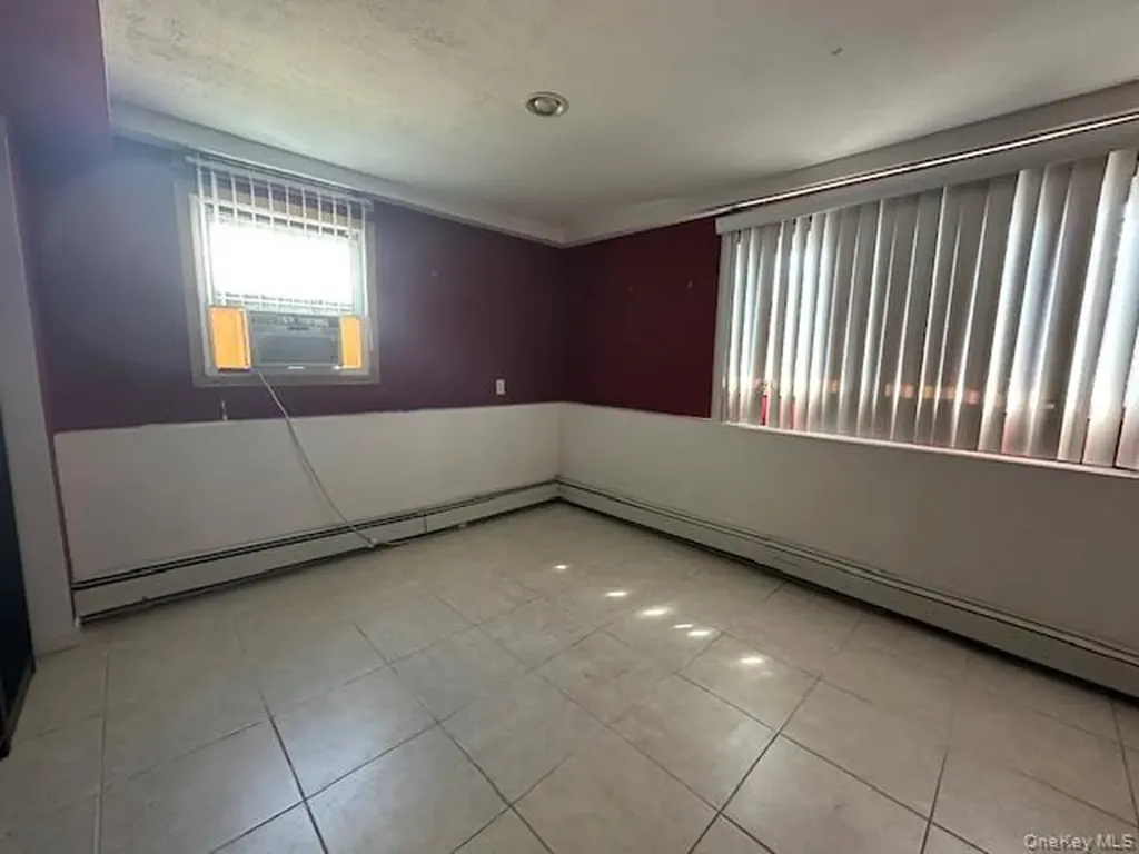 3260 Shore Road Oceanside NY 11572