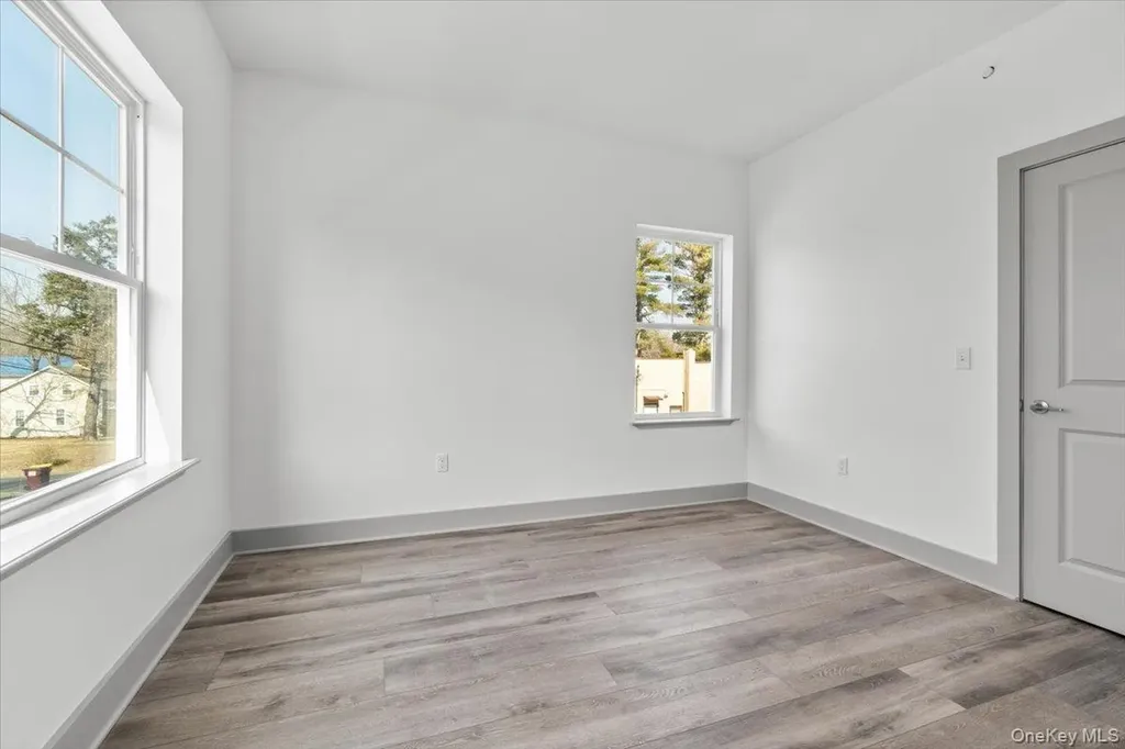 75 Forester Avenue Warwick NY 10990