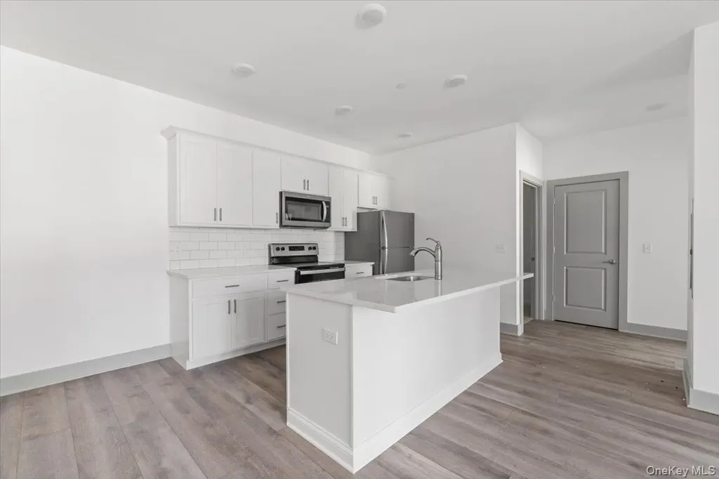 75 Forester Avenue Warwick NY 10990