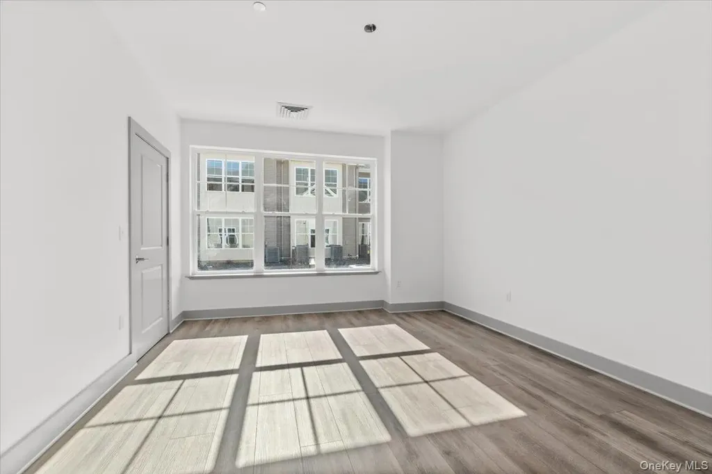 75 Forester Avenue Warwick NY 10990