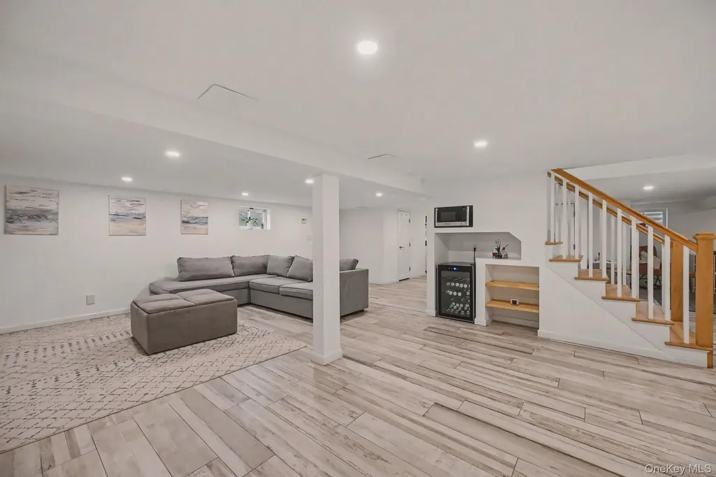 35 Ernest Drive Scarsdale NY 10583