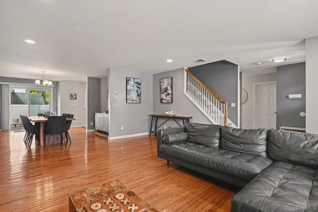 35 Ernest Drive Scarsdale NY 10583