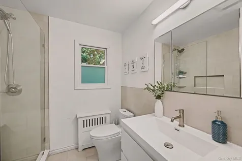 35 Ernest Drive Scarsdale NY 10583