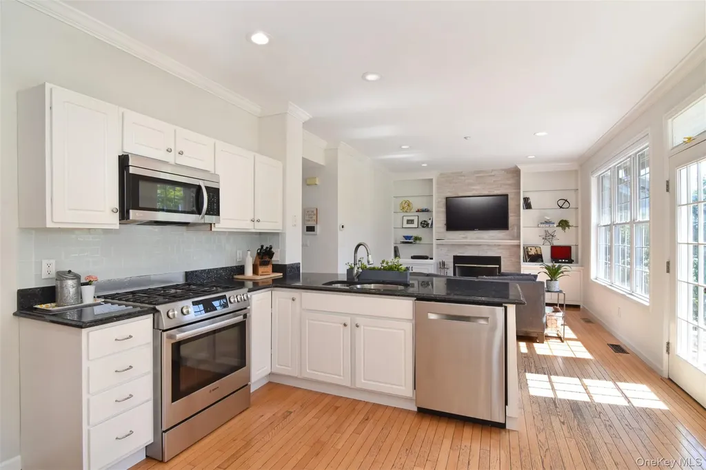 120 Tradition Court White Plains NY 10603