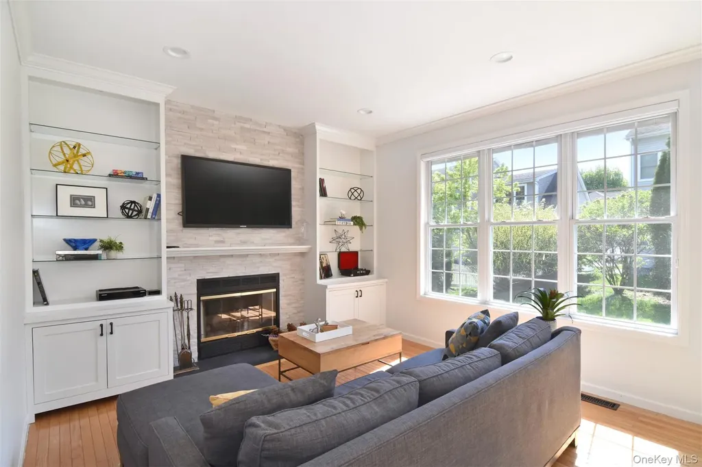 120 Tradition Court White Plains NY 10603